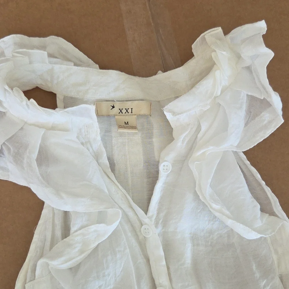 White Ruffled Button-Down Blouse - Picture 4 of 8
